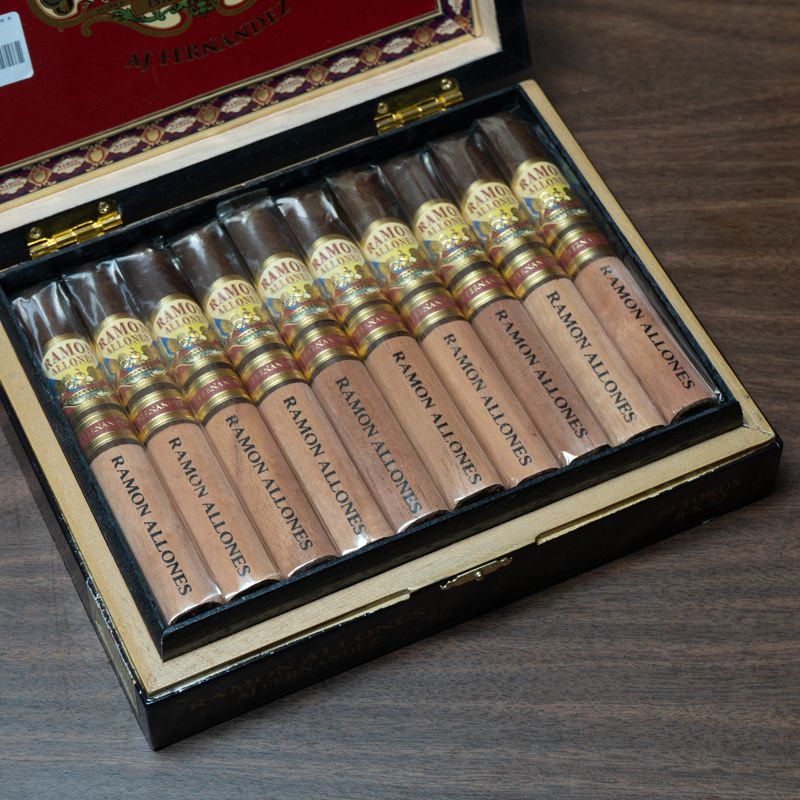 AJ Fernandez Ramon Allones Robusto (bx/20 single)