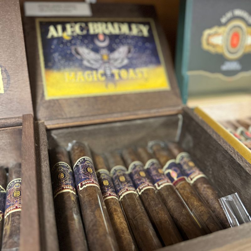 Alec Bradley Magic Toast Gordo (pk/5)