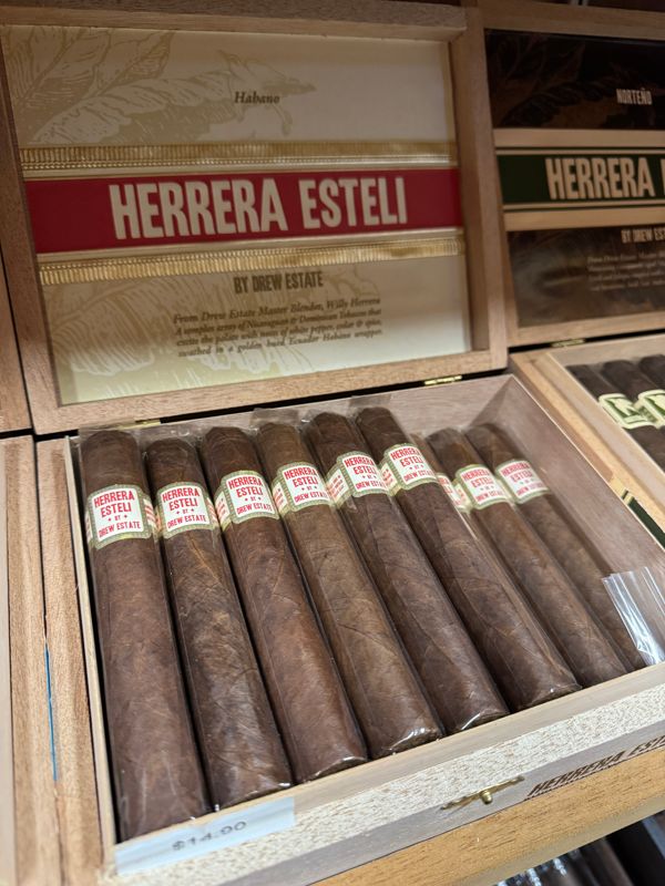 Herrera Esteli Habano by Drew Estate 50x5 Grande (pk/5)