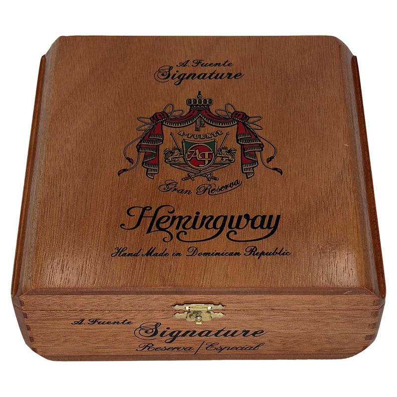 Arturo Fuente Hemingway Signature (bx/25)