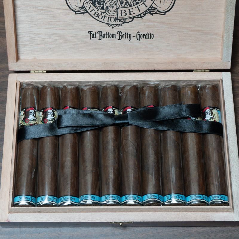 Deadwood Tobacco Co. by Drew Estate Crazy Alice (bx/10)