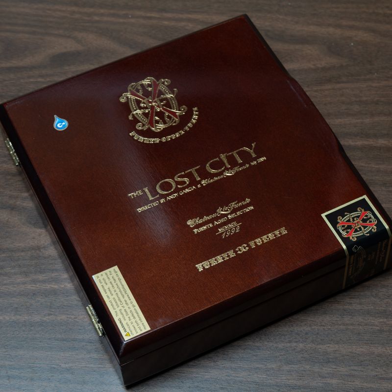 Fuente Fuente OpusX Lost City Double Robusto Tubo (bx/8)