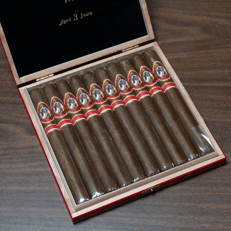 God of Fire by Carlito Double Robusto (bx/10 single)