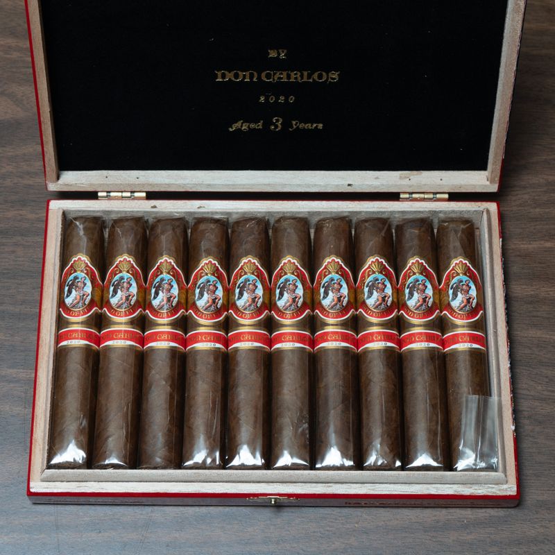 God of Fire by Don Carlos Robusto Tubos (bx/8)