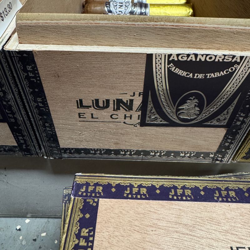 JFR Lunatic Habano Short Robusto (bx/28)
