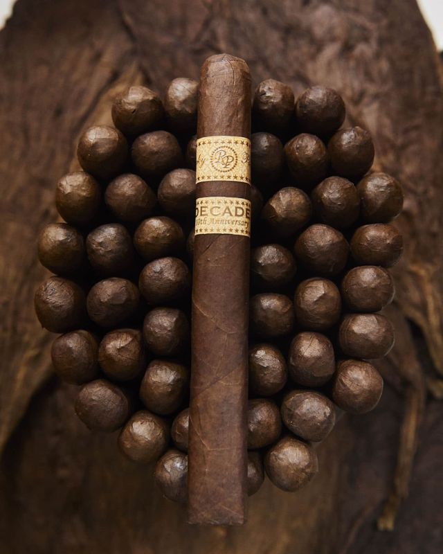 Rocky Patel Decade Cigars Toro Tubo (bx/10)