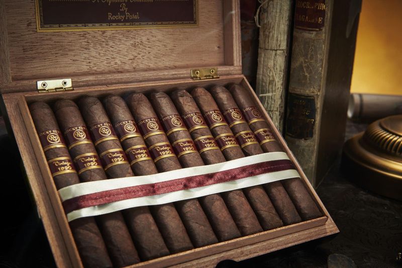 Rocky Patel Vintage 1990 Petite Corona (pk/5)