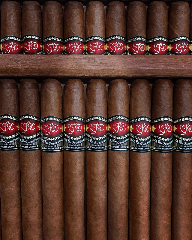 La Flor Dominicana Double Ligero DL-600 (bx/20 single)