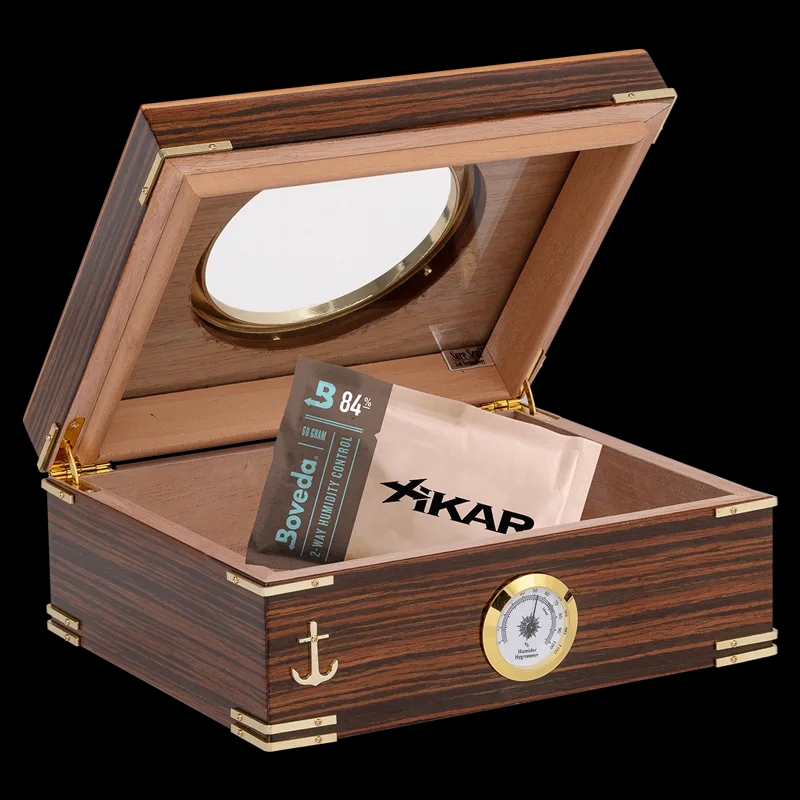 Humidor Supreme Gangway