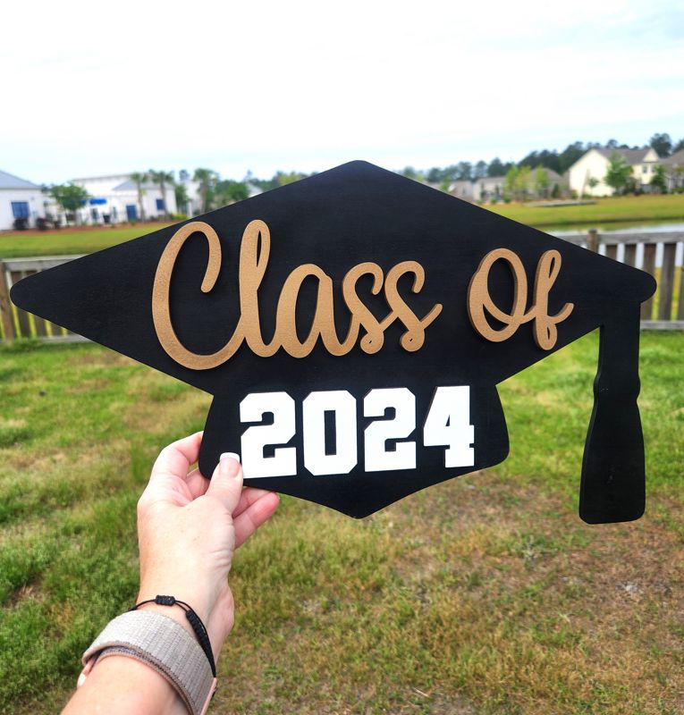 Class of 2024 Sign/Photo Prop/Graduation Cap