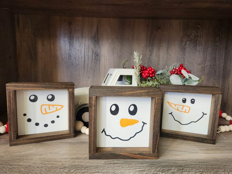Snowman Face Signs