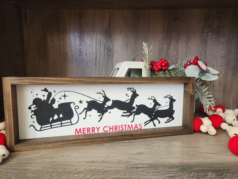 Merry Christmas w/Santa's Sleigh