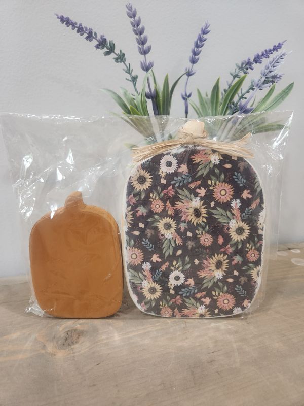 TWO PUMPKIN SET - BLACK FLOWER DESIGN ON BIG PUMPKIN