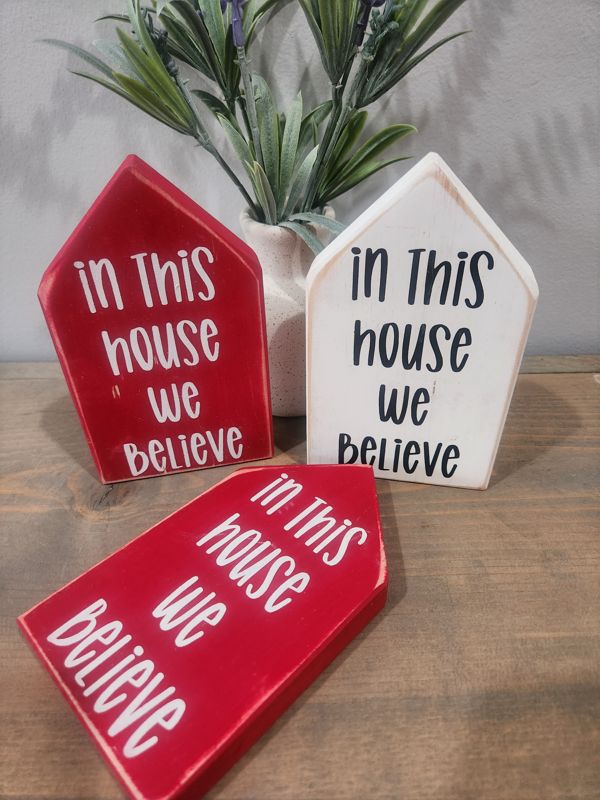 IN THIS HOUSE WE BELIEVE (NO SANTA HAT DESIGN) WHITE