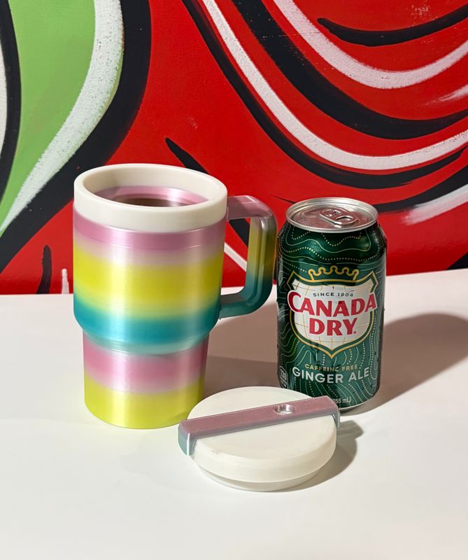 Tumbler Style Soda Can Holder