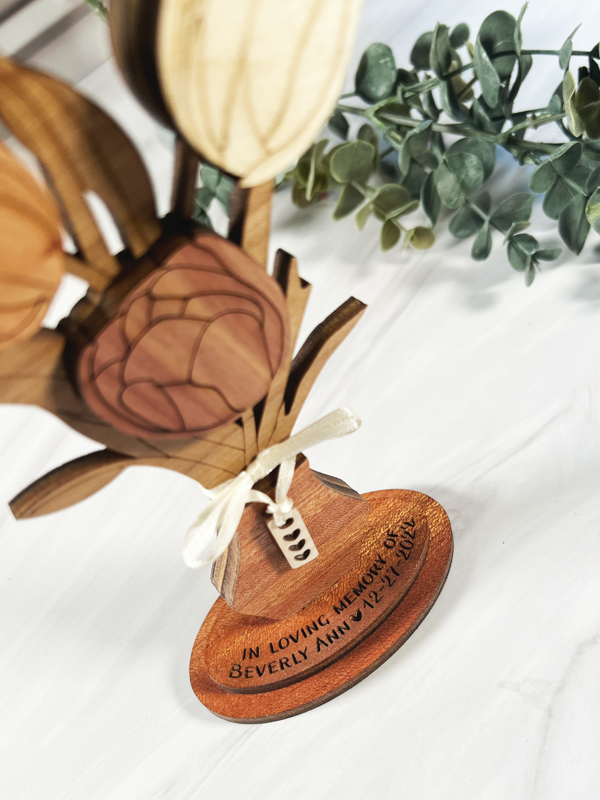 Handcrafted Wooden Floral Bouquets โ Eternal Beauty in Roses, Lilies, and More! Personalized Tags, Custom Colors, and Unforgettable Gifts