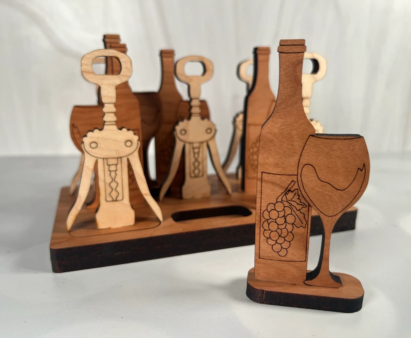 Wine & Corkscrew Tic Tac Toe Set