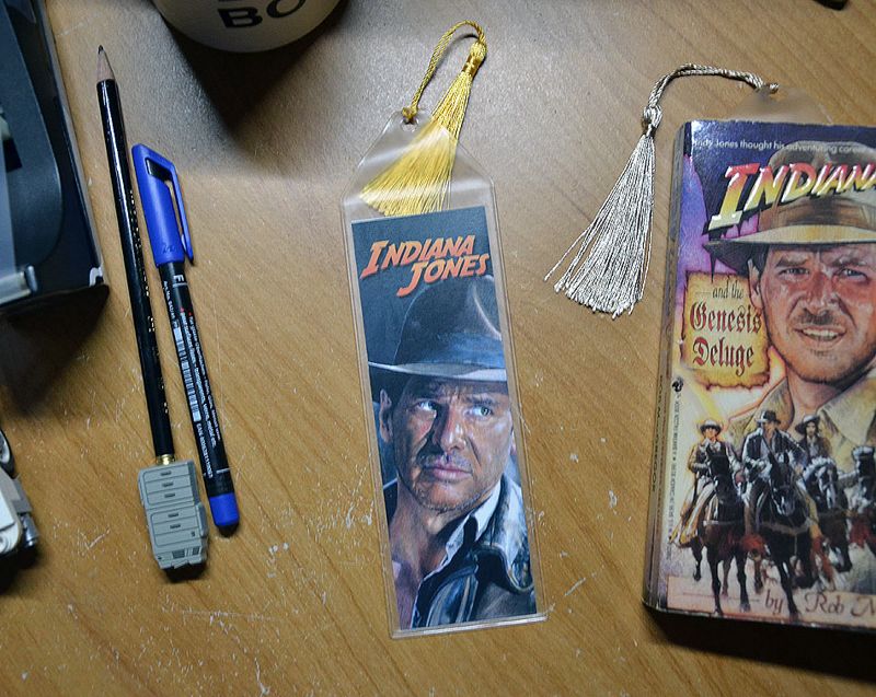 Indiana Jones (Harrison Ford) 7.75 x 2.30 Bookmark with Tassel