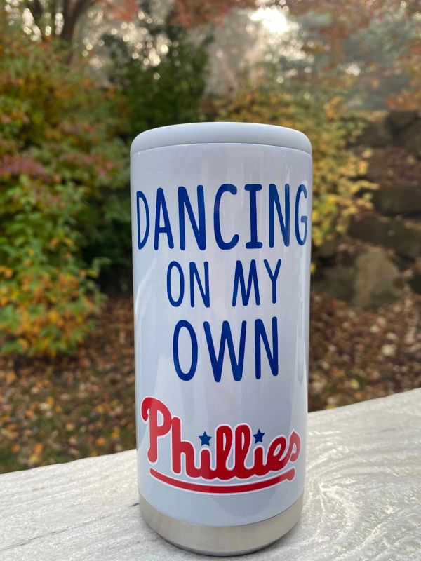 Dancing on my Own Skinny Can Holder