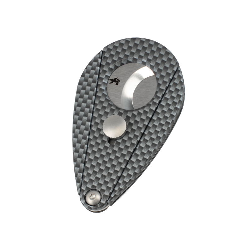 XIKAR® XI2 Cigar Cutter Carbon Fiber