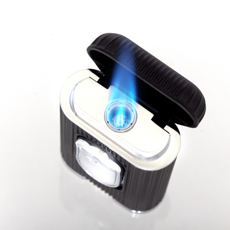 XIKAR® Hedron Lighter Black & Chrome