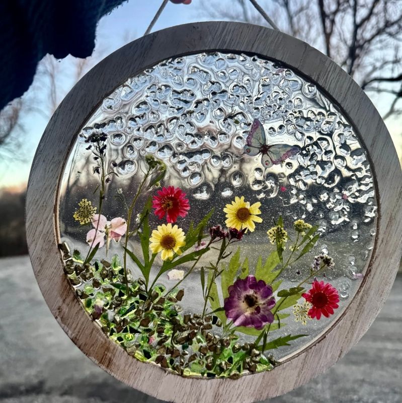 CNB 4-22-26 (10" Circle Frame)